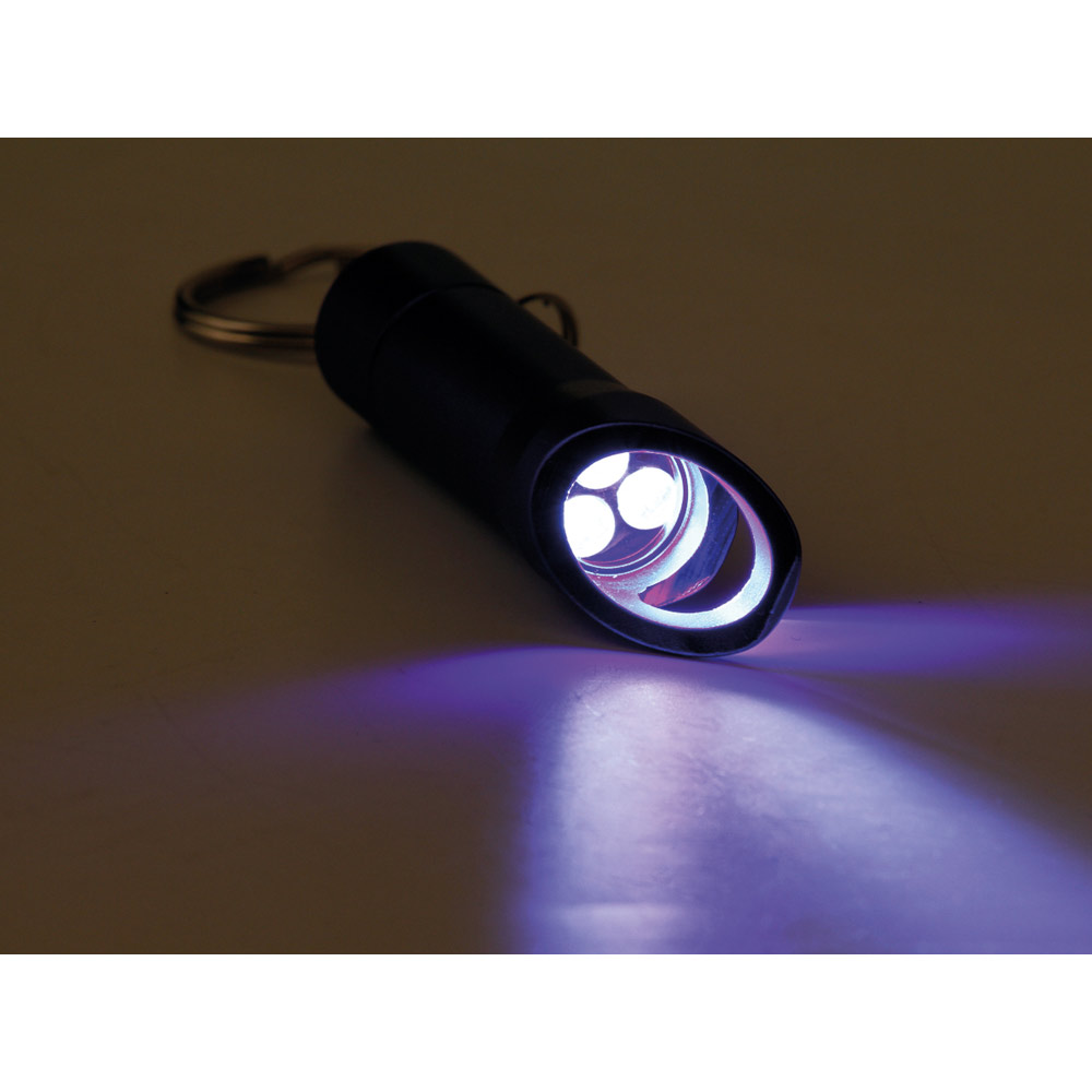 Lanterna em metal com 3 LEDs, abridor de garrafas e chaveiro. ø18 x 72 mm