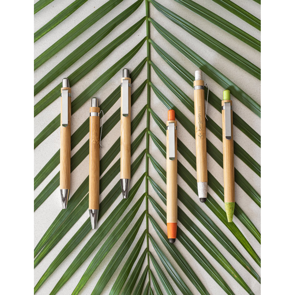 Caneta em bambu com clipe em metal. Sustentável. Ecológica. ø11 x 138 mm