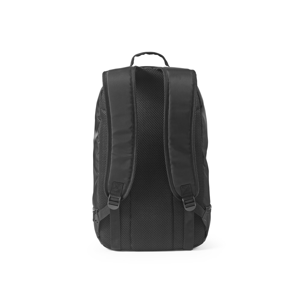 Novidade 2025!!! Mochila em 290T poliéster reciclado (100% rPET), em sarja com forro em 210D poliéster reciclado (100% rPET). Capacidade até 25 L. 300 x 480 x 210 mm.