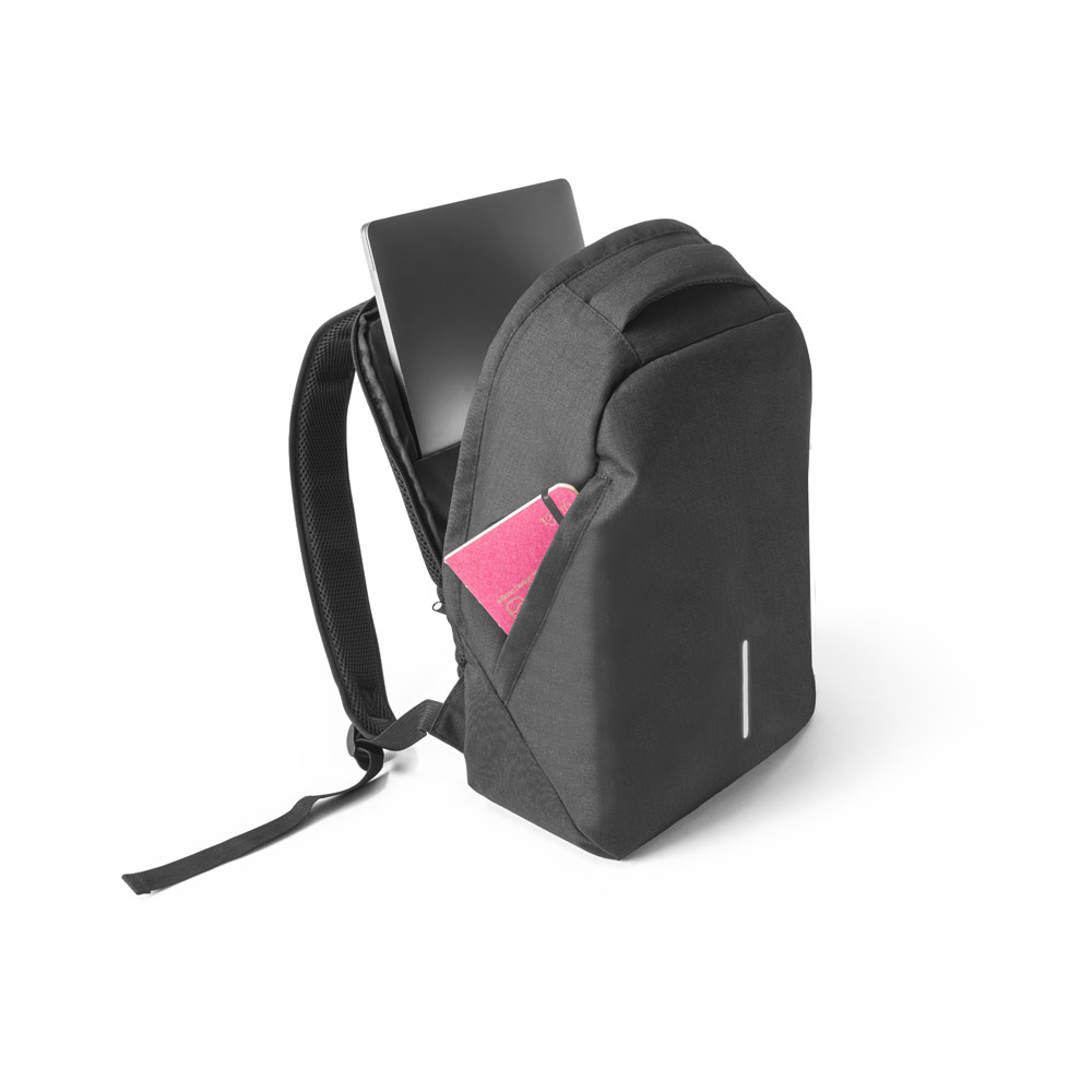 Novidade 2025!!! Mochila para notebook em 600D ripstop, com divisória para notebook até 15.6". Capacidade até 17 L. 310 x 410 x 155 mm.