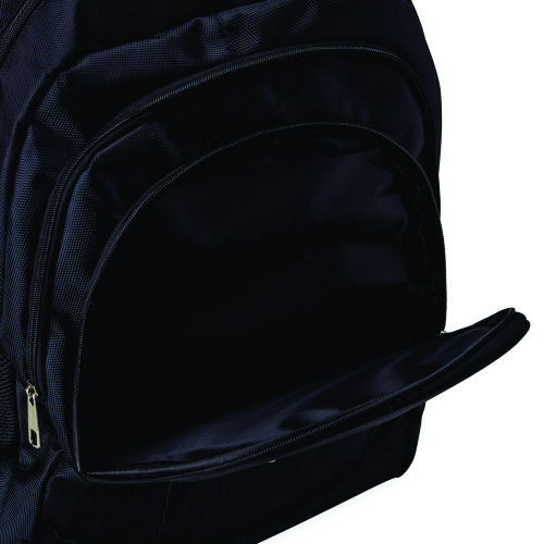 Mochila de nylon 30 litros com quatro compartimentos. 49 x 39 x 19 cm.