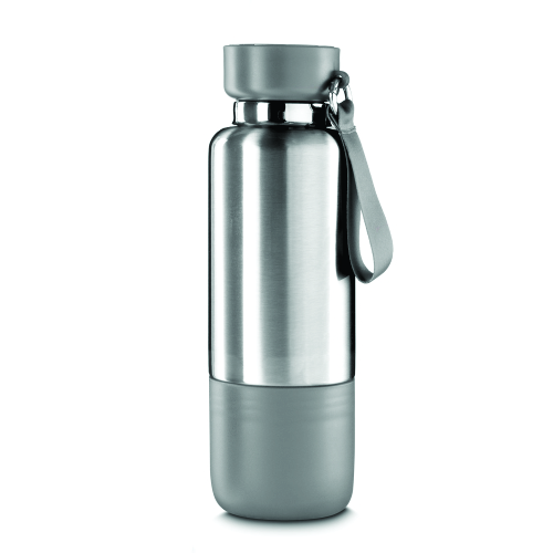 Garrafa térmica em aço inox com parede dupla isolada a vácuo, capacidade de 500 ml e cordão tipo mosquetão. 26 X ø7 cm