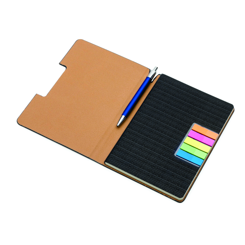 Novidade!!! Caderno com stick notes, capa em material sintético. 80 folhas. 21 x 15 x 1,5 cm