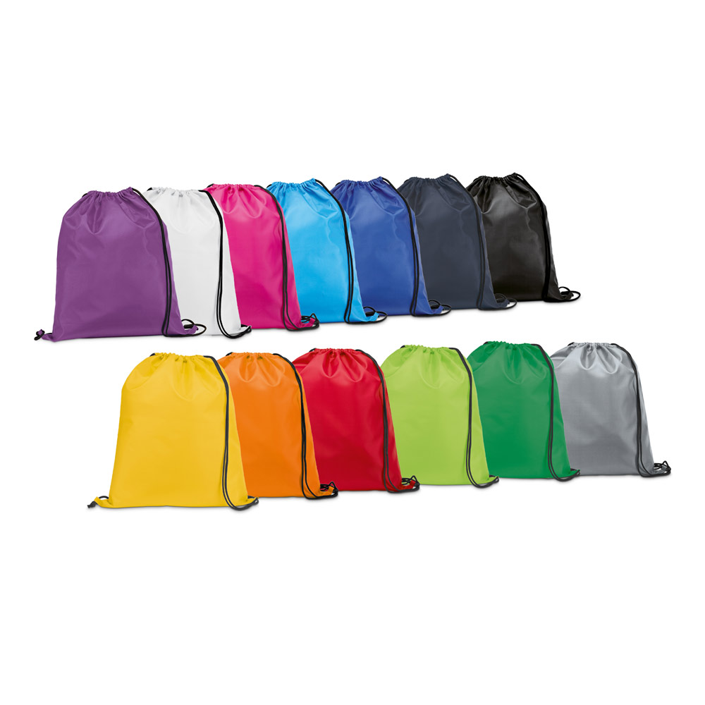 Sacola tipo mochila em 210D com alças em preto. Disponível numa variada gama de cores. 350 x 410 mm