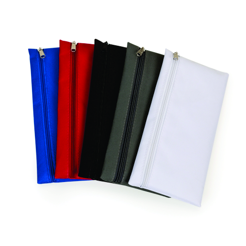 Necessaire de nylon 600 com zíper. Necessaire de nylon 600 com zíper.  12,7 x 25,4 cm