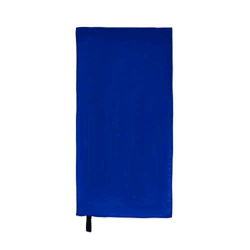 Toalha em poliéster de secagem rápida.  14,5 x 40 x 78,5 cm