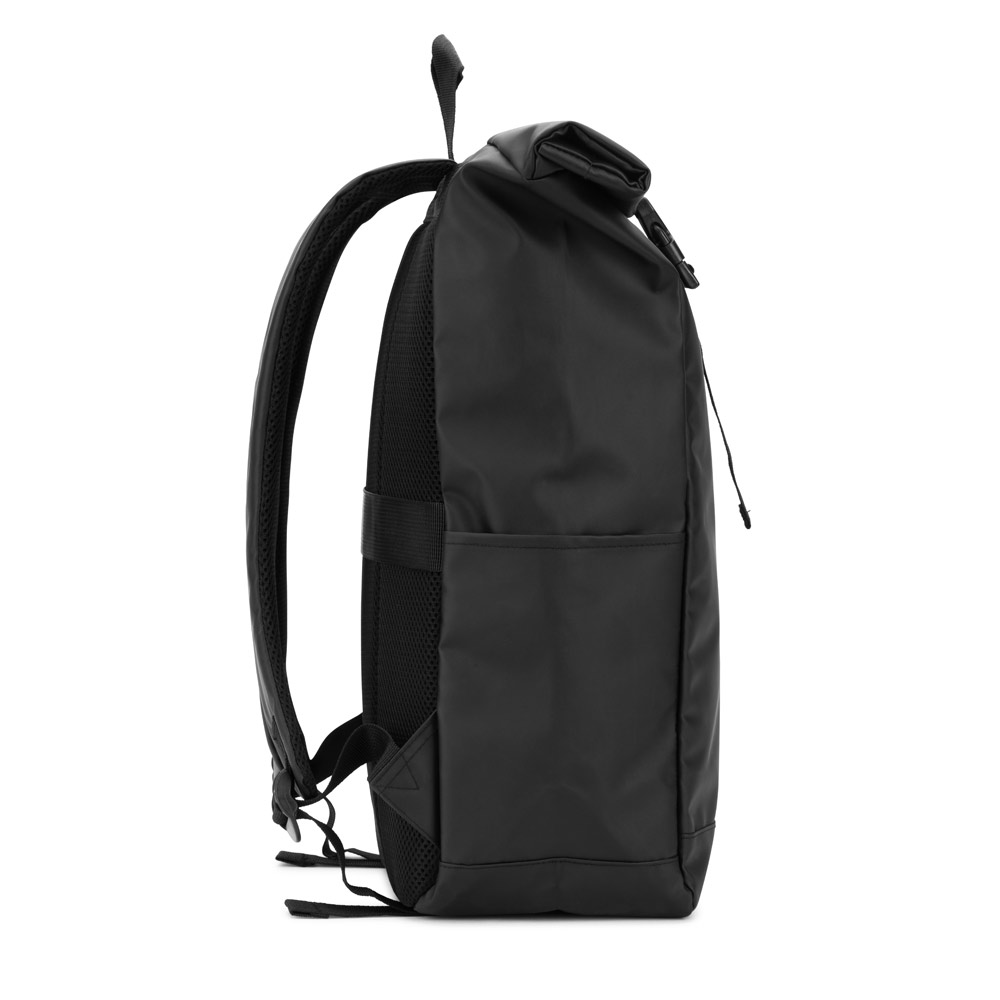 Novidade 2026!!! Mochila "Roll top" com design em sistema de fecho que permite enrolar a parte superior em poliéster reciclado 600D de alta densidade com revestimento resistente á água 20 L
