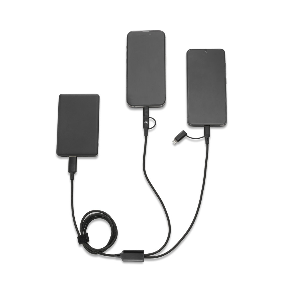 Novidade 2026!! Cabo USB super-rápido 6 em 1 em alumínio 20% reciclado e PET 4% reciclado, permitindo a transferência de dados