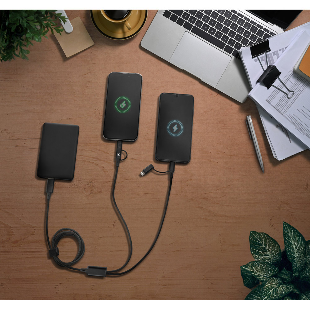 Novidade 2026!! Cabo USB super-rápido 6 em 1 em alumínio 20% reciclado e PET 4% reciclado, permitindo a transferência de dados