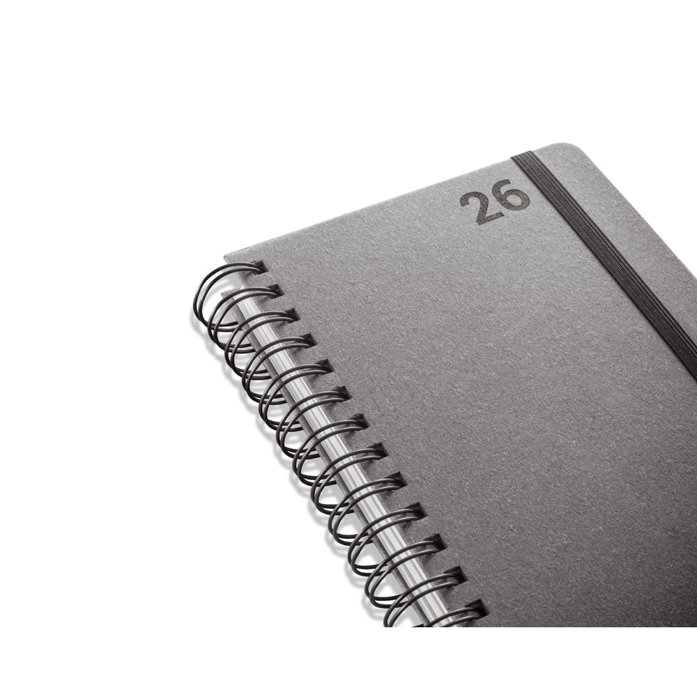Agenda 2026!!! Agenda A5, com argolas, em pele (58% reciclada)
