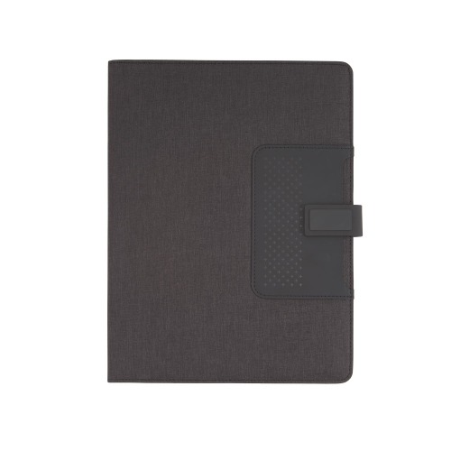 Pasta executiva almofadada, com bloco de anotações com 20 folhas. Bolso interno para cartões, telefone e documentos. Fechadura magnética. Não acompanha caneta. 31 x 23,8