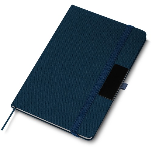 Caderno capa dura em material reciclável com placa de metal para personalização. 80 folhas. NÃO ACOMPANHA CANETA.21,3x14,5cm