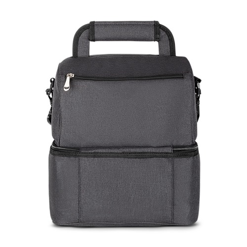 Bolsa térmica em poliéster. Com 2 compartimentos térmicos. 40x29x23cm