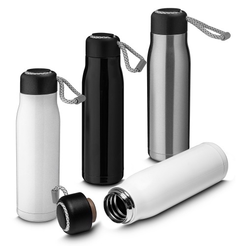 Garrafa Térmica em aço inox. Capacidade de 550 ml com corda para facilitar o transporte. 25xø7cm