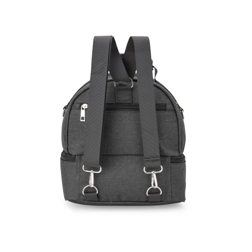 Bolsa térmica dupla em nylon com dois compartimentos térmicos isolados, capacidade de 7 litros. 26 x 23 x 12 cm.