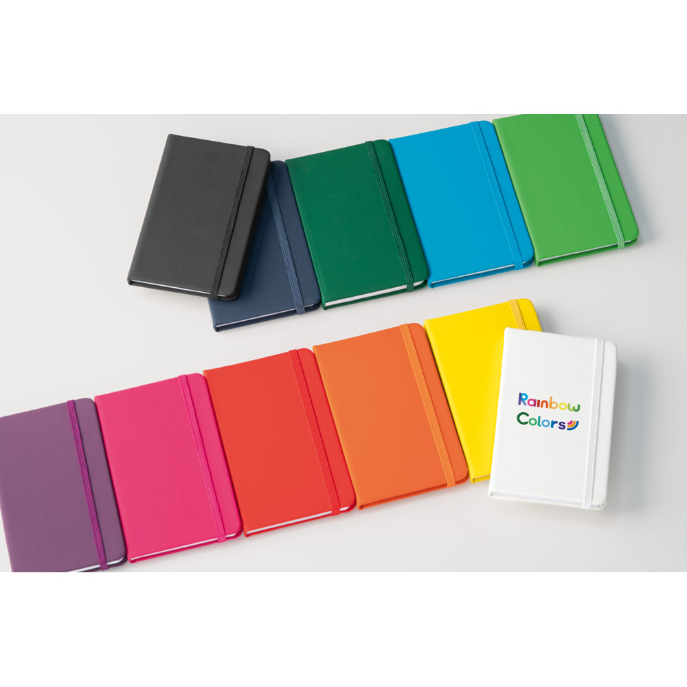 Caderno de bolso de capa dura em c. sintético com 160 páginas lisas